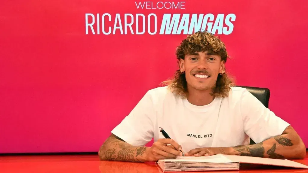 Oficial: Ricardo Mangas é reforço do Monza